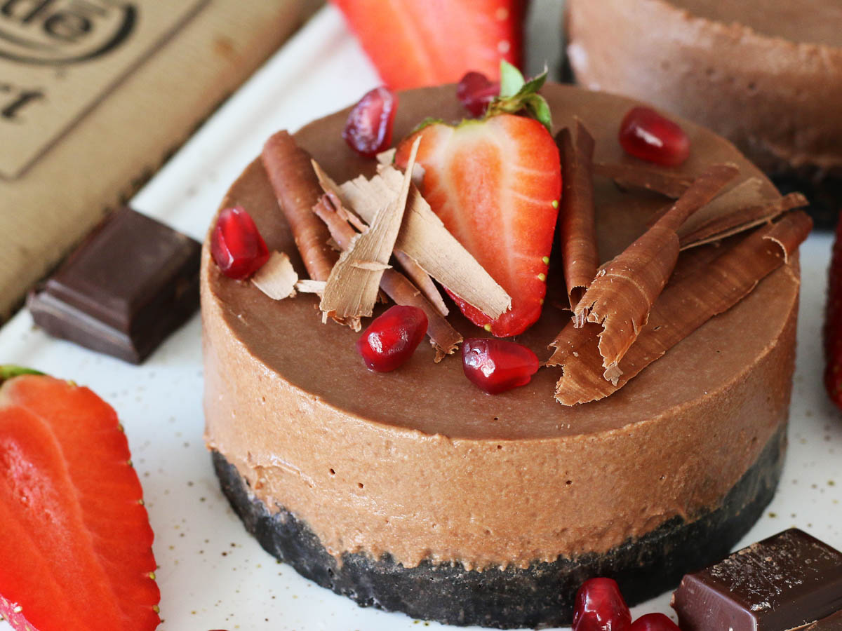 vegan chocolate cheesecake