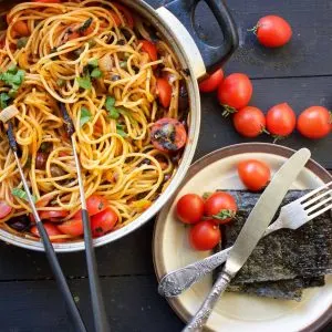 vegan spaghetti alla puttanesca pasta