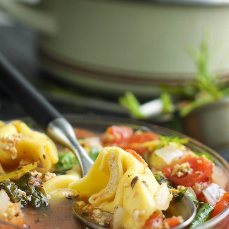 vegan tortellini soup recipe supa cu tortellini reteta