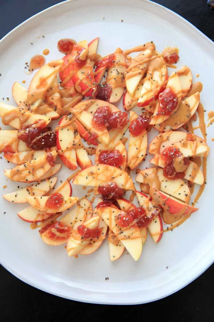 Peanut Butter Jelly Apple Nachos