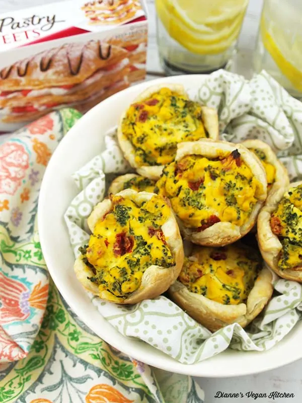 Vegan Broccoli Quiche Cups 