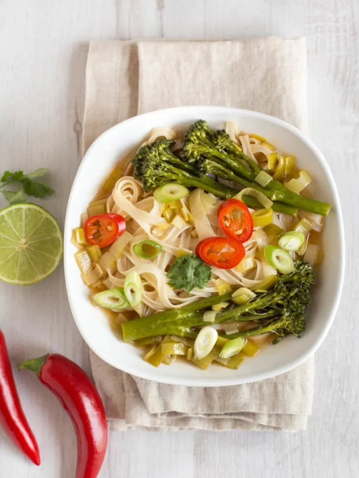 Asian Broccoli Noodle Soup