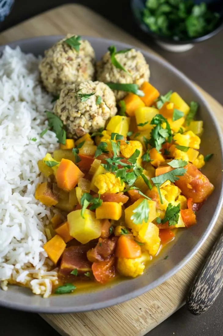 Glowing Moroccan Vegetable Stew 