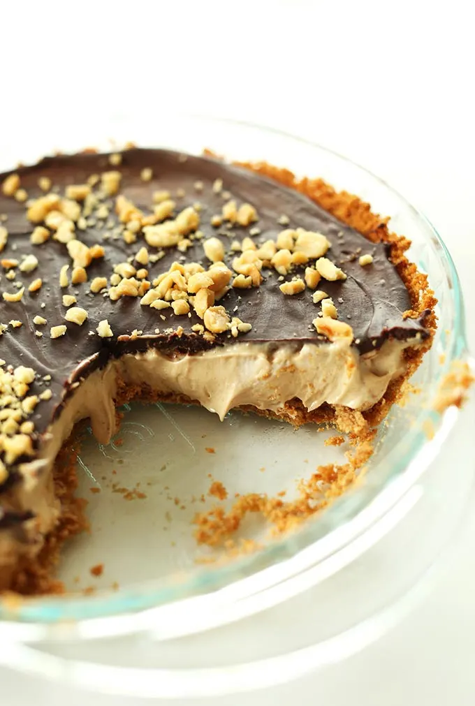 Vegan Peanut Butter Cup Pie