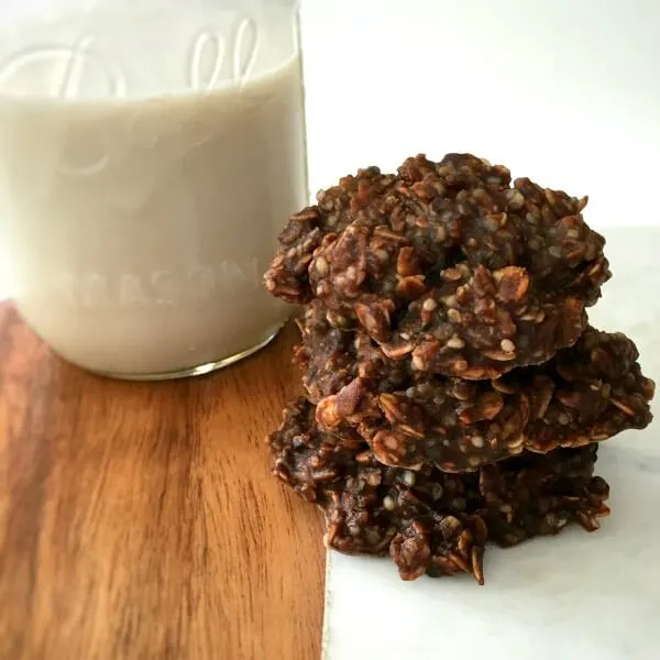 Hemp Seed and Oatmeal No-Bake Cookies