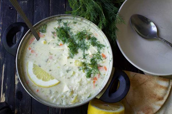 Greek Lemon Rice Soup - Gourmandelle