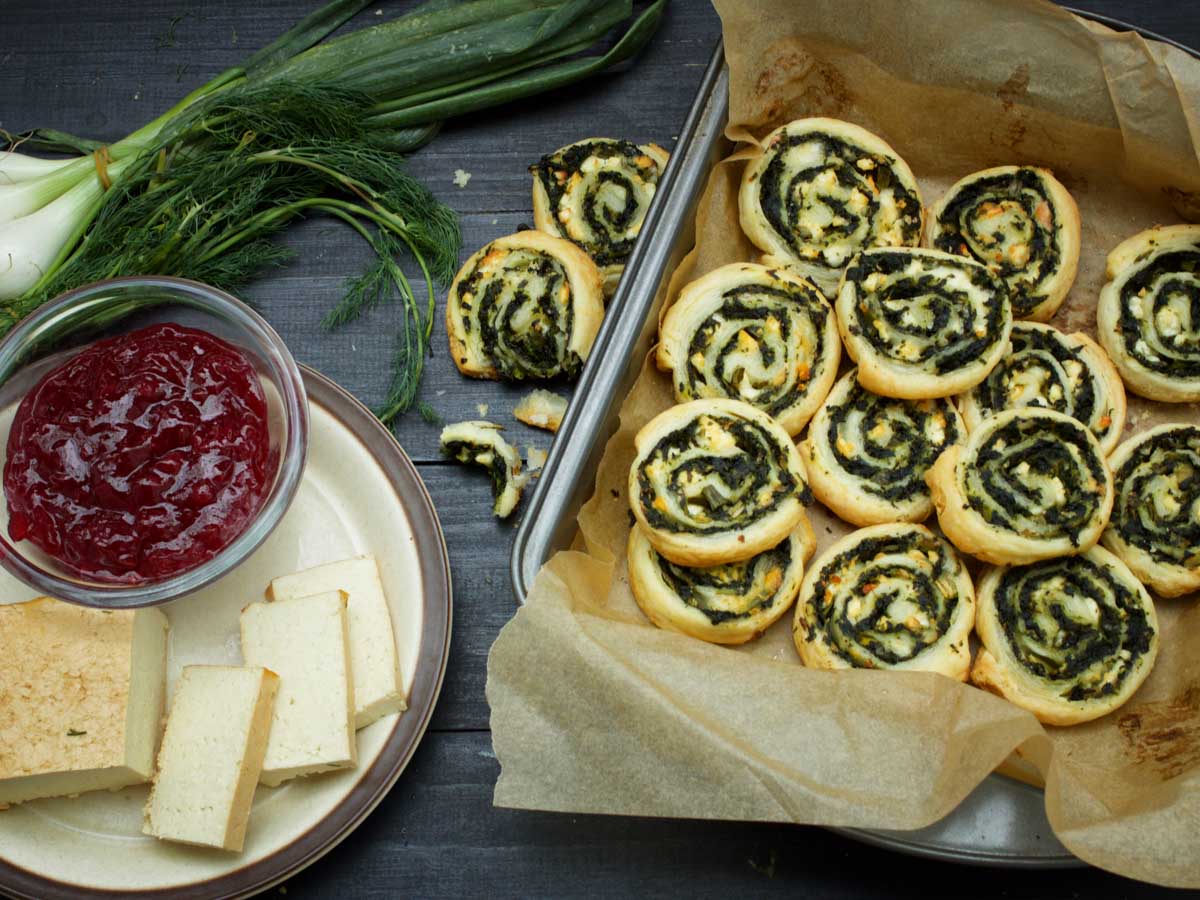 Vegan Spinach Pinwheels 