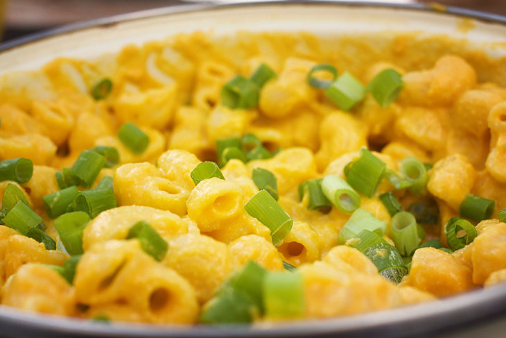 vegan mac and cheese casserole