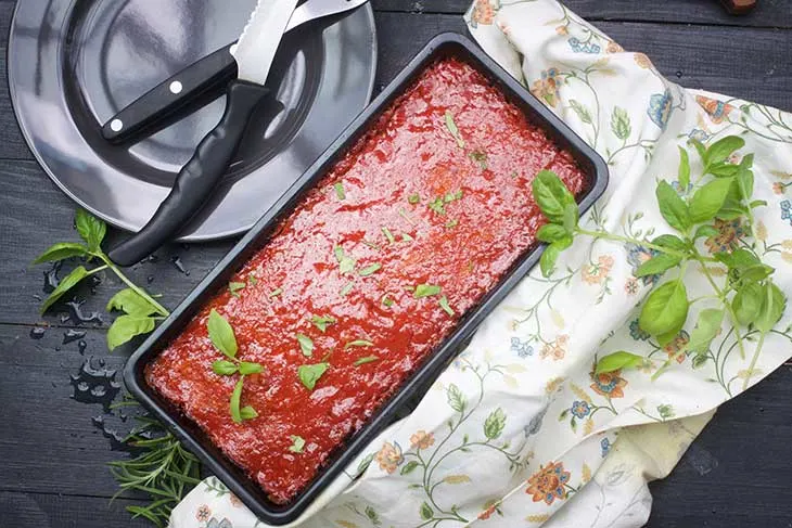 vegan meatloaf with tomato glaze drob de post