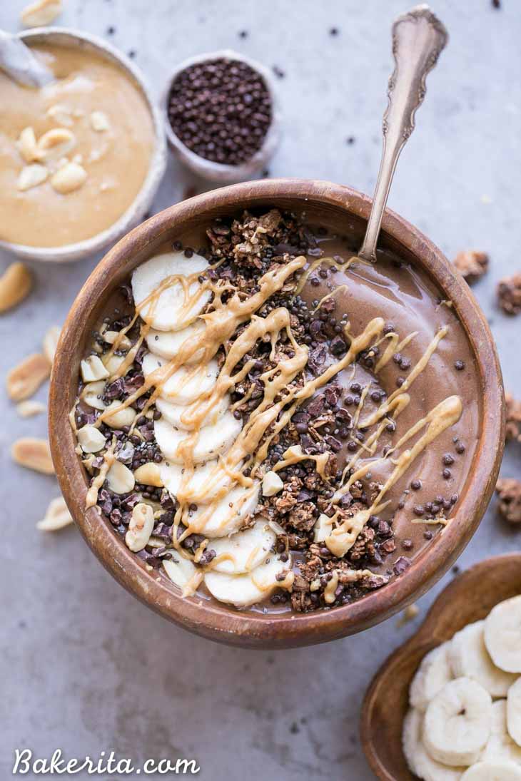 Chocolate Peanut Butter Banana Smoothie Bowl