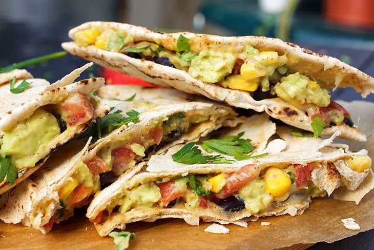 Mexican Vegan Quesadillas vegetariene