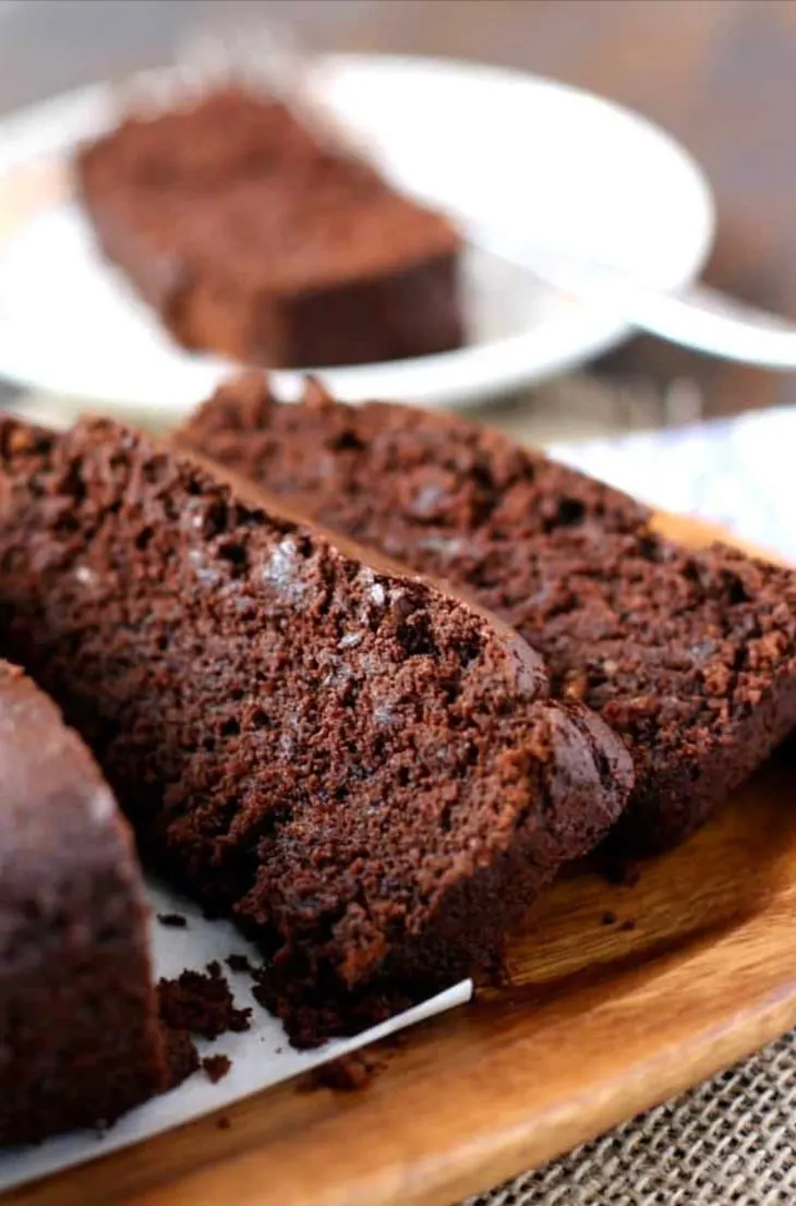 Chocolate Banana Bread (Gluten Free, Vegan, Refined Sugar-Free)