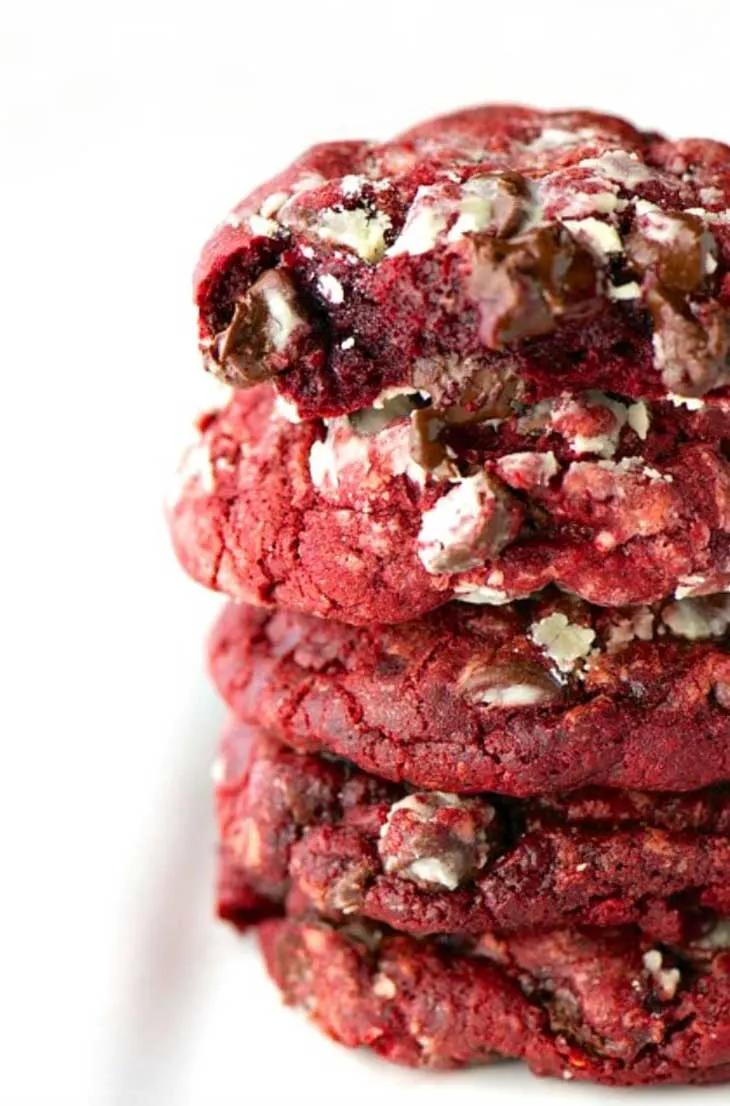 Red Velvet Chocolate Chip Cookies