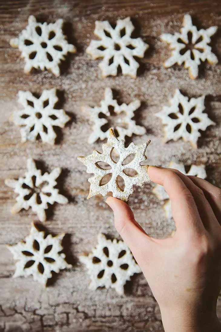 Spelt Cinnamon Snowflake Cookies