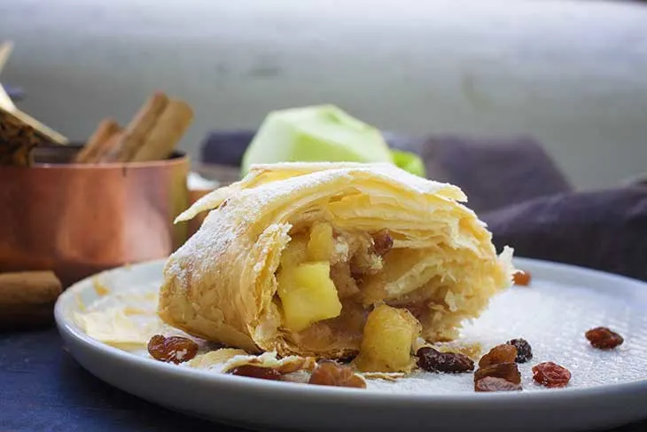 german Vegan Apple Strudel 