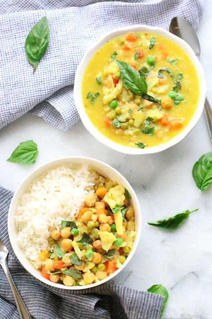 Chickpea and Cauliflower Curry