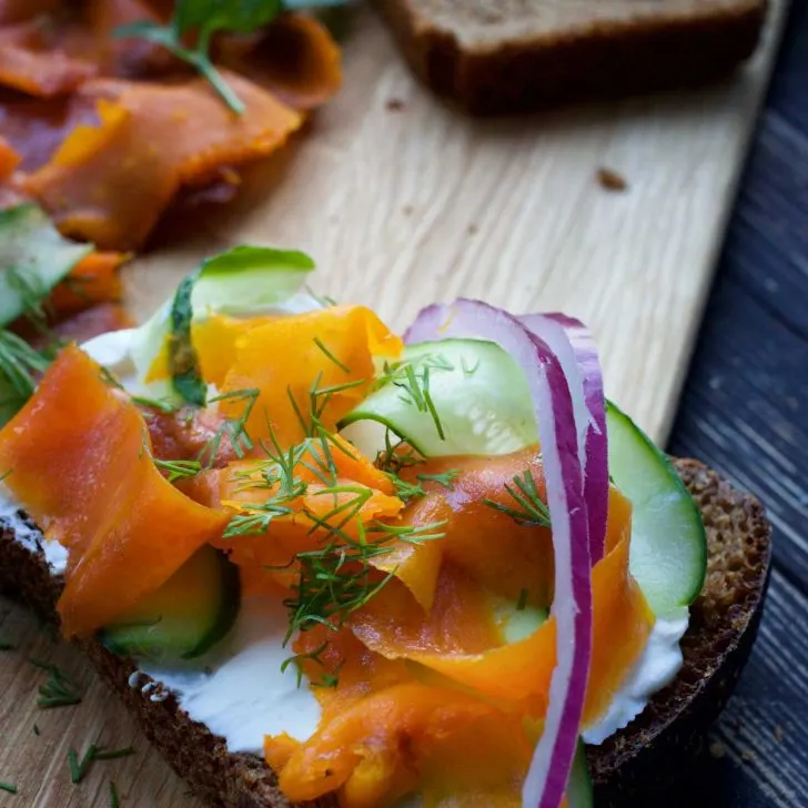 how to make vegan salmon from carrots sandwich