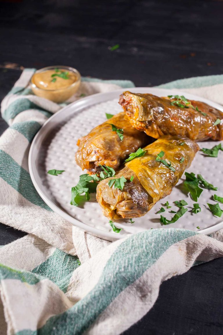 traditional pickled cabbage rolls with mushrooms sarmale de post in foi de varza cu ciuperci si orez