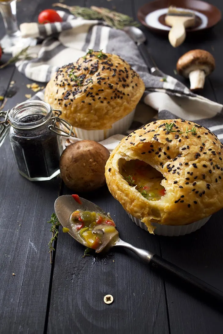 Easy vegan Mushroom Pot Pie