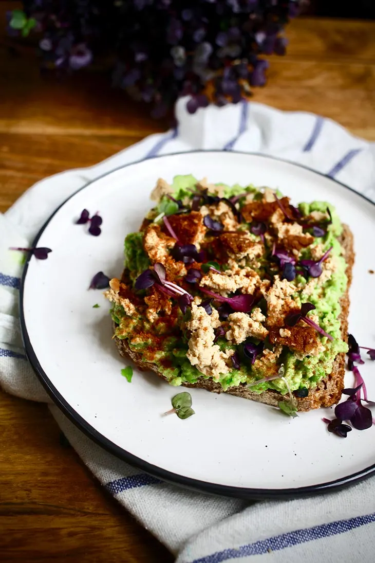 Vegan Smashed Avocado Toast with Smoked Tofu Crumbles