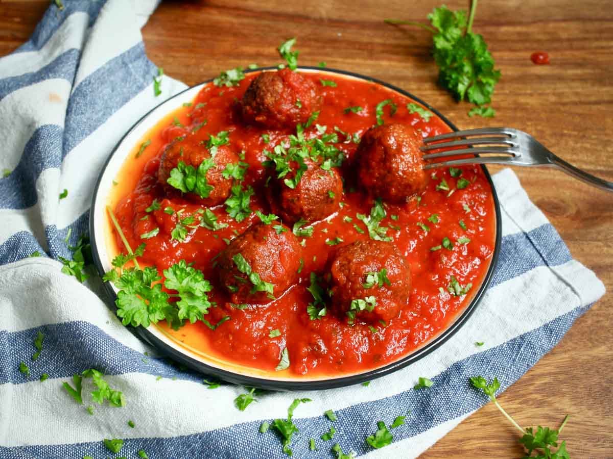 Black Bean Meatballs in Roasted Tomato sauce