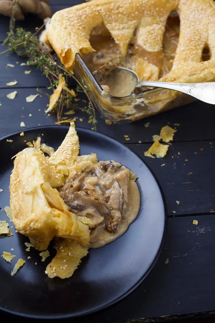 vegan Creamy Mushroom Pie