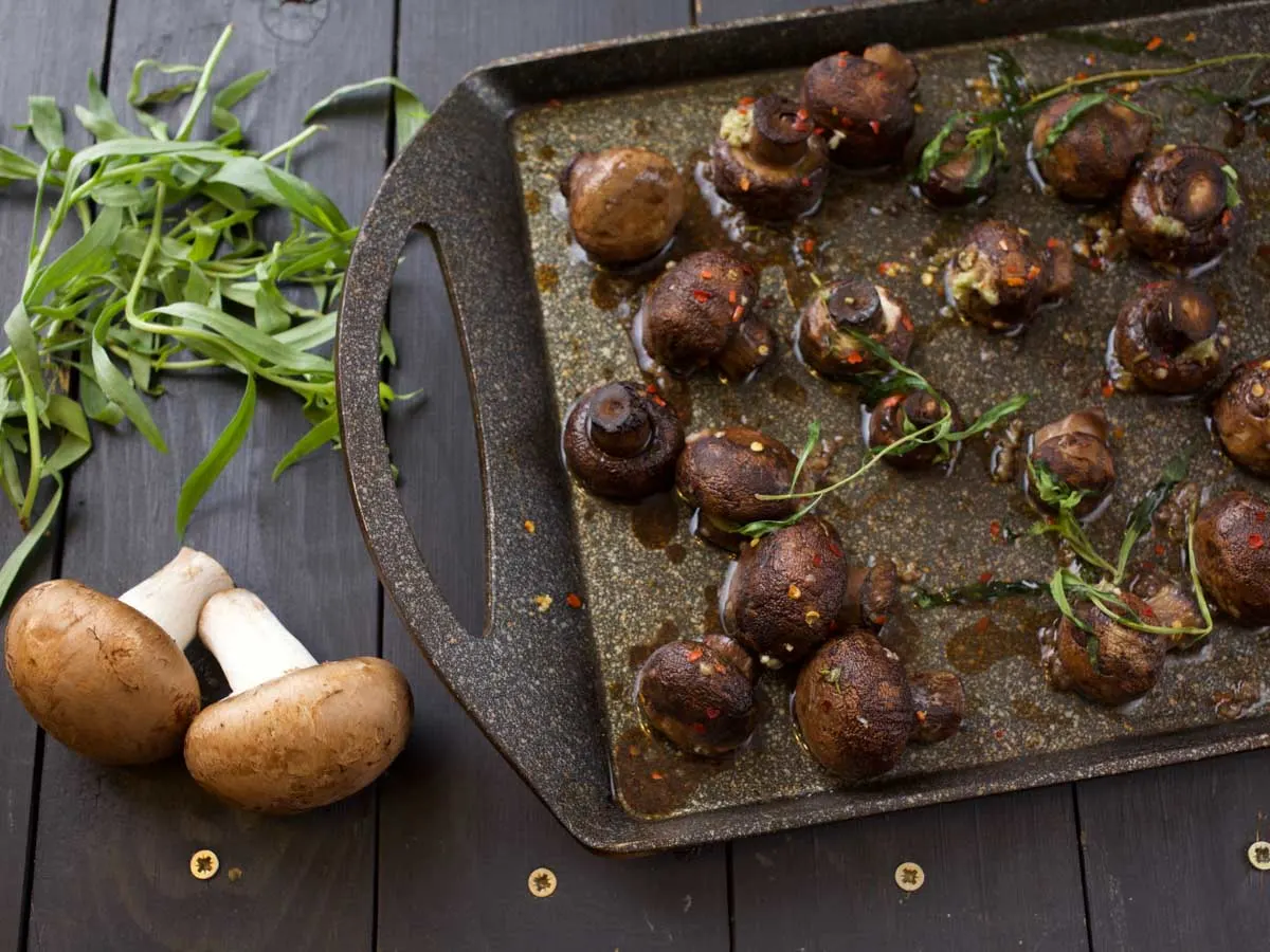 roasted garlic mushrooms easy recipe