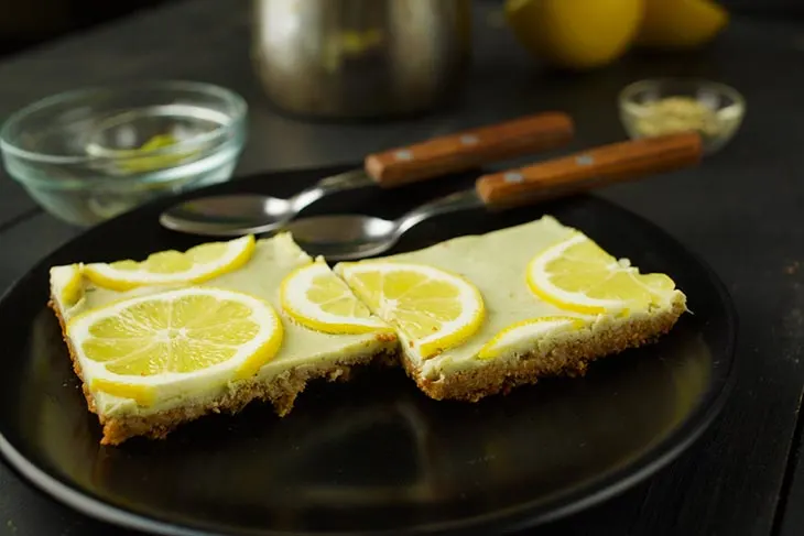 homemade Vegan Lemon Bars