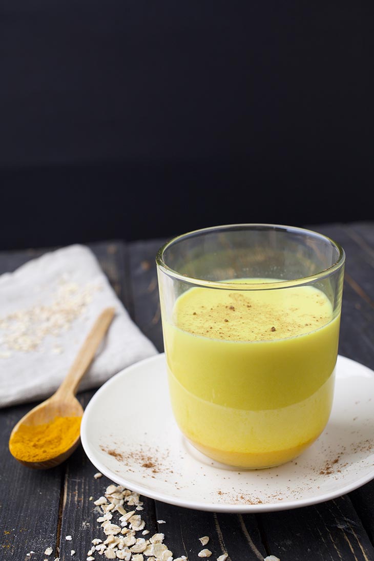 golden turmeric oat milk lapte de ovaz cu turmeric reteta