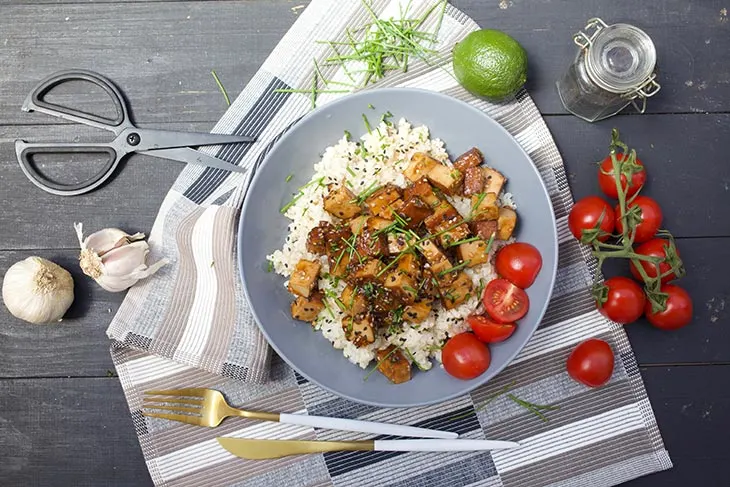 Sticky Asian Garlic Tofu