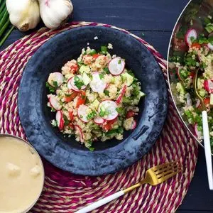 vegan quinoa salad salata cu quinoa