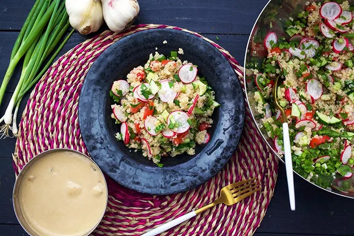 vegan quinoa salad salata cu quinoa