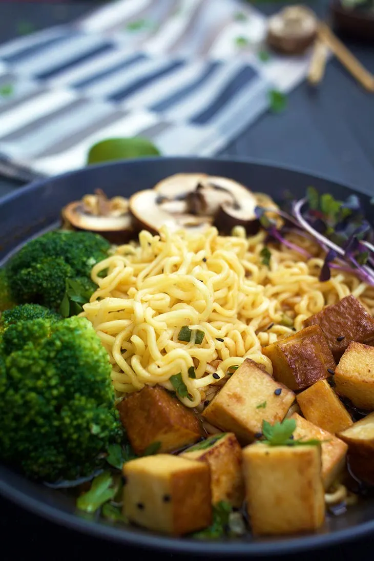 vegan ramen bowl recipe