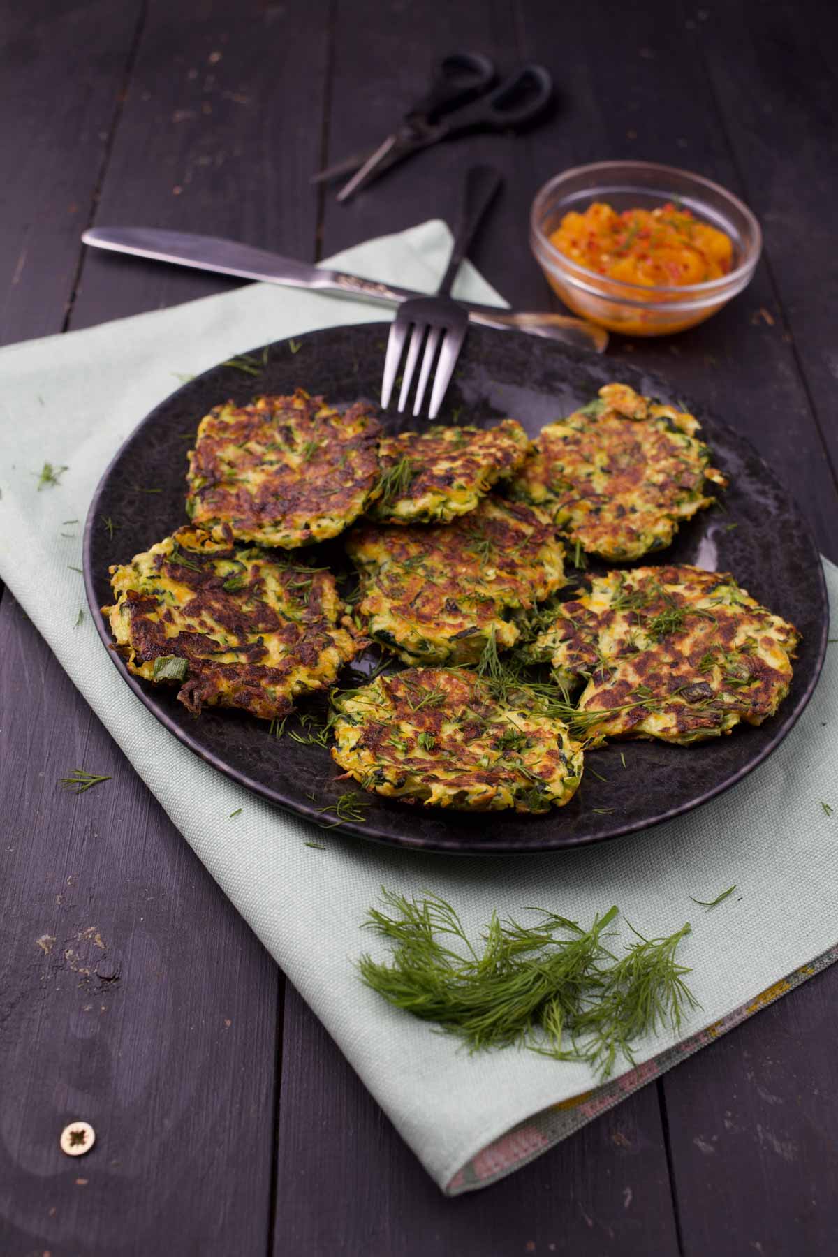 vegetable fritters chiftelute de legume