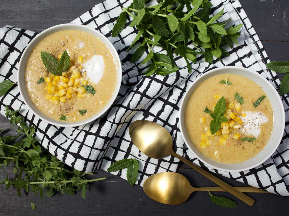 vegan creamy corn chowder