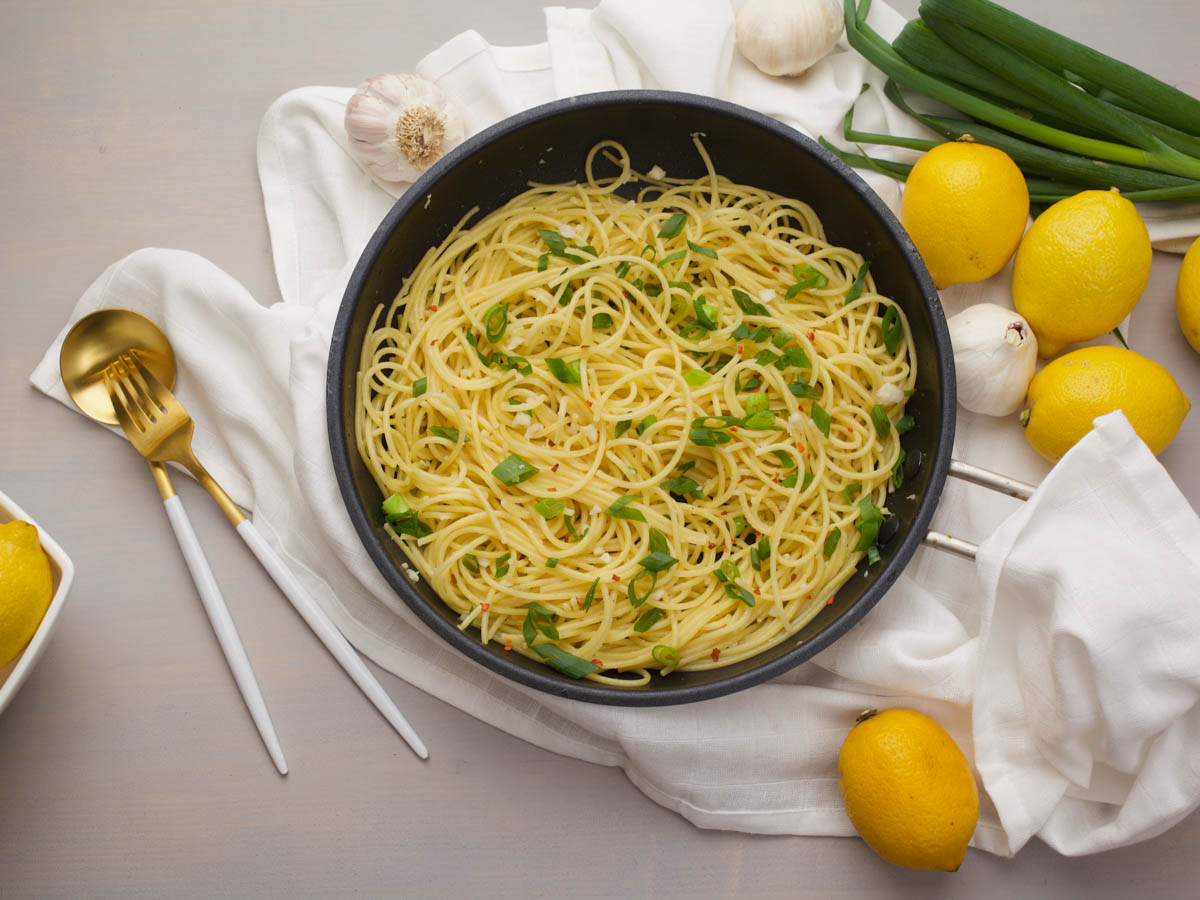 vegan garlic noodles