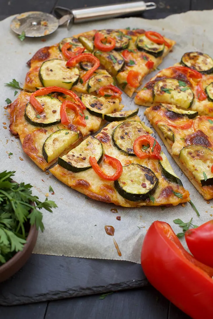 Cauliflower pizza crust low carb