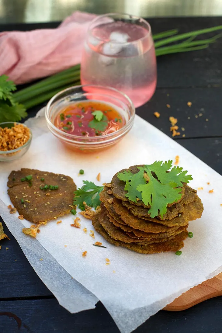 Healthy Vegan Avocado Chips