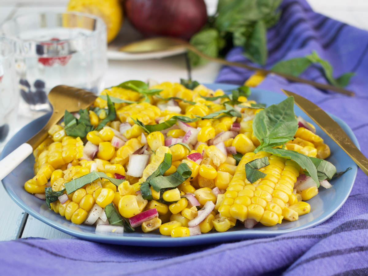 fresh sweet corn salad