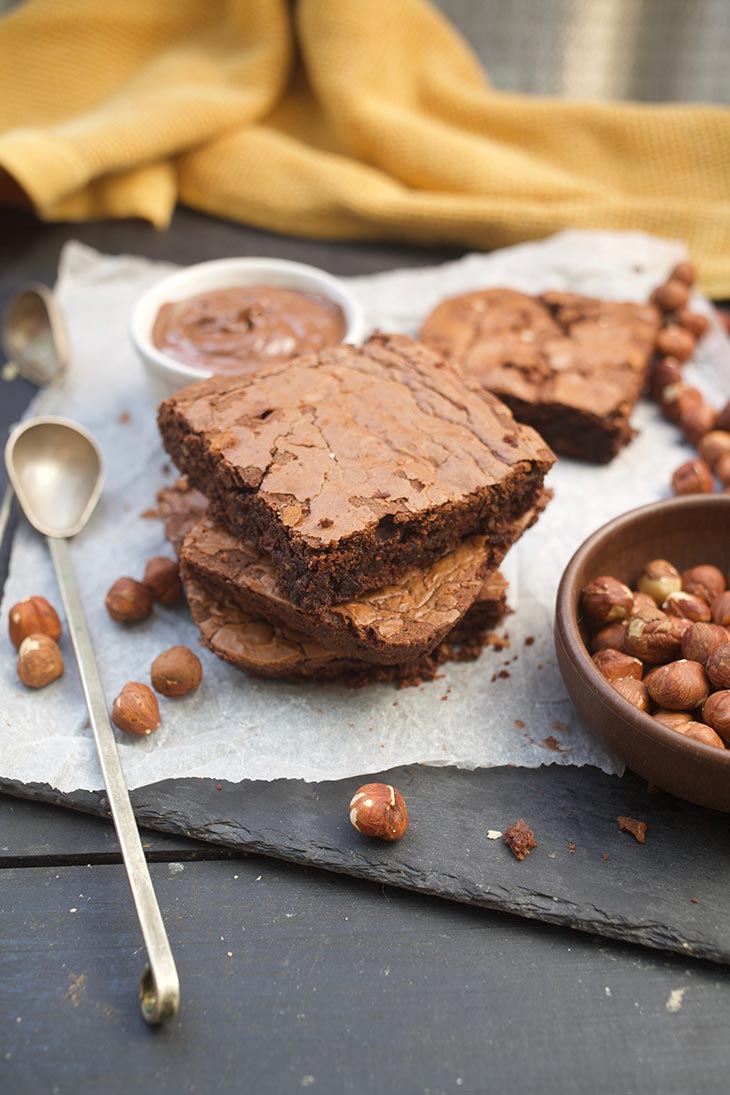 Healthy Vegan Nutella Brownies negrese cu nutella vegan