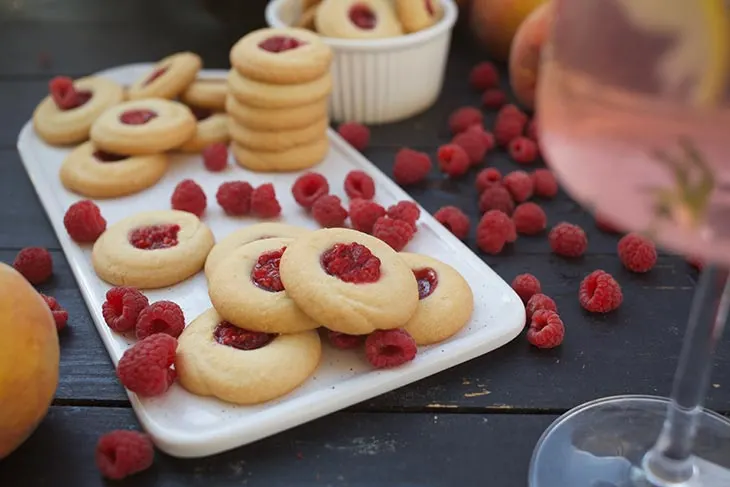 Vegan Thumbprint Cookies dessert