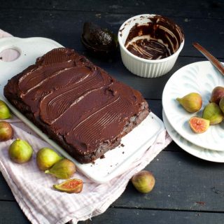 creamy avocado brownies