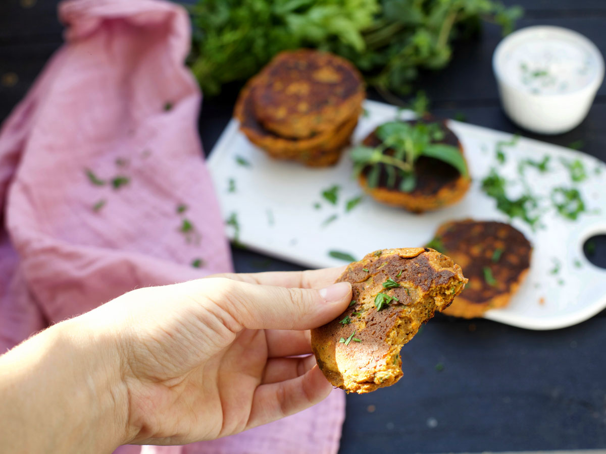 sweet potato cakes with sauce 