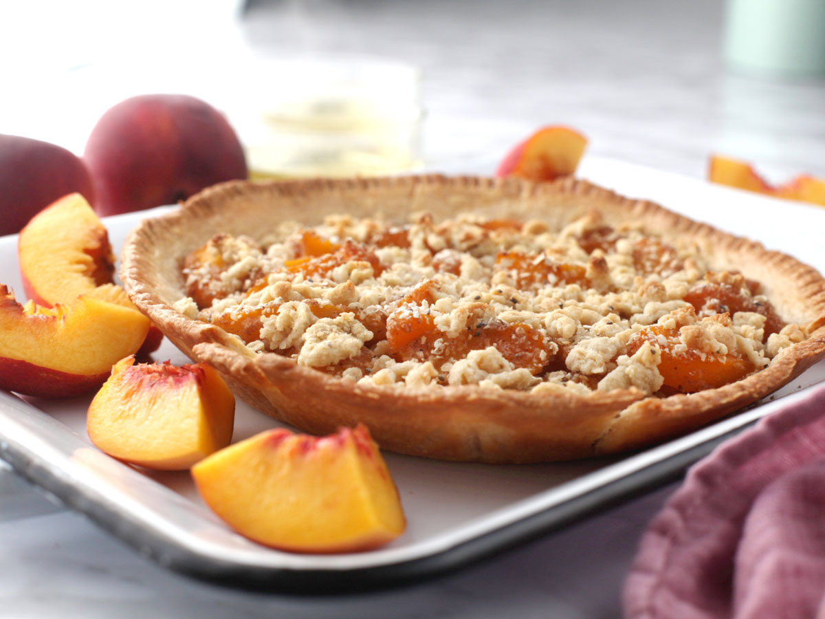 Peach Crumble Pie easy recipe