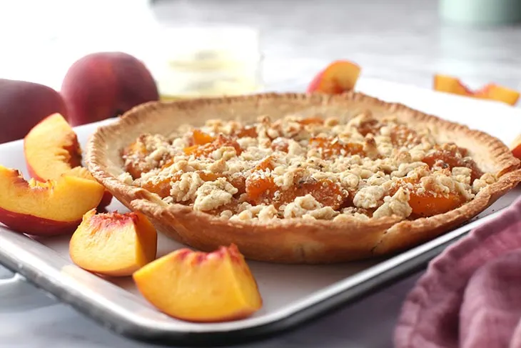 how to make peach crumble pie