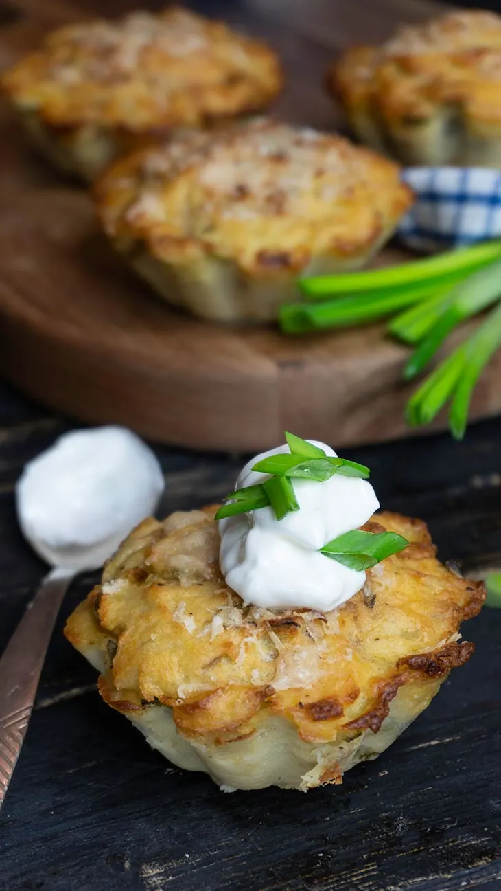 Baked Mashed Potato Cakes Recipe Chiftelute de cartofi