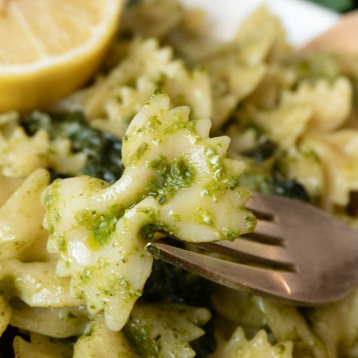 Lemony Pesto Farfalle Pasta Recipe