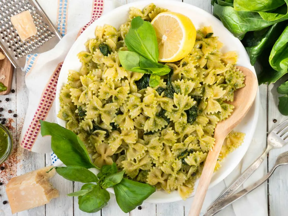 Lemony Pesto Farfalle Pasta