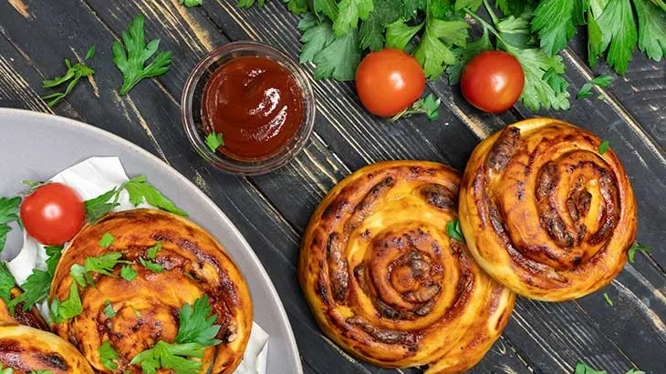 how to make vegan Pizza Pinwheels