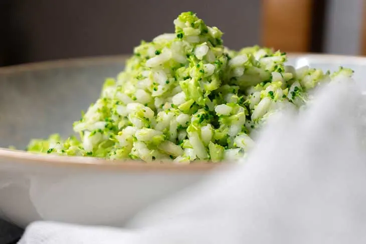 how to make Broccoli Rice